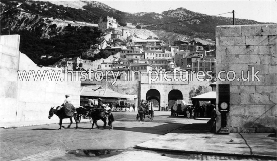 Casemates Gates, Gibraltar. c.1910.